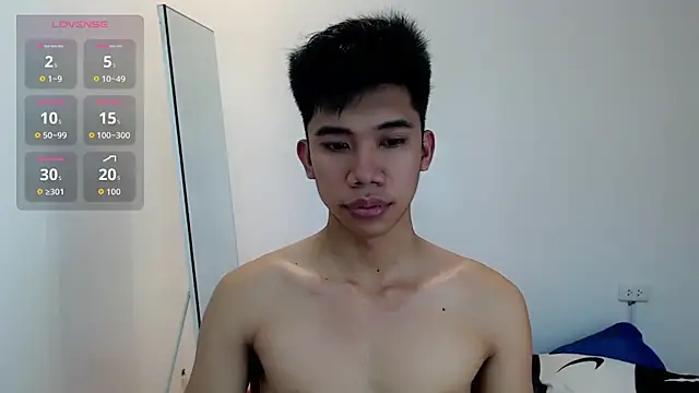 Snapshot of Ur_pinoyhotbrix chatting on 10-18-25, 04:48 Ur pinoyhotbrix online show from 10-18-25, 04:48