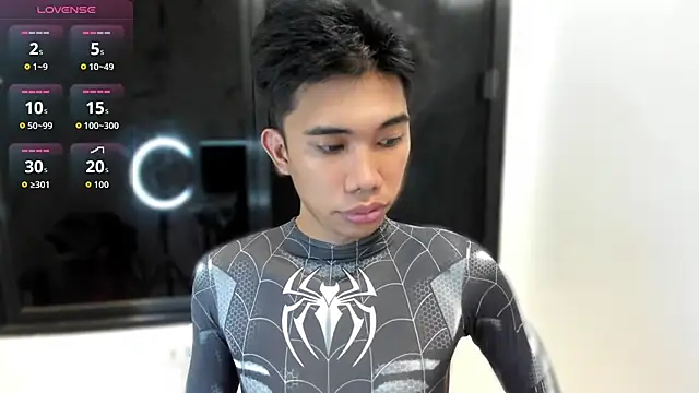 Snapshot of Ur_pinoyhotbrix chatting on 10-24-25, 05:09 Ur pinoyhotbrix online show from 10-24-25, 05:09