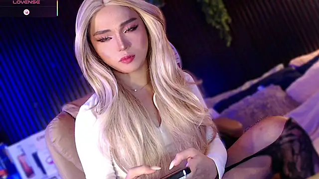 Satisfy me now online show from 07-12-26, 09:06