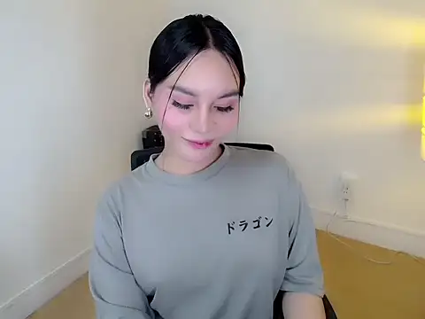 holly tabby online show from 02-06-26, 09:18