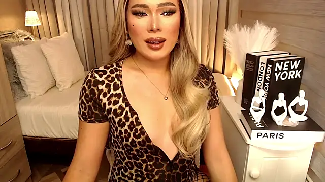 Missavacroft online show from 09-14-25, 06:07