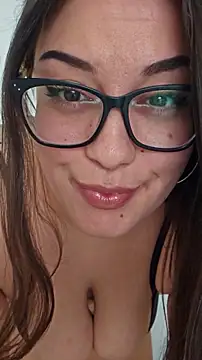 Larissa4U online show from 09-21-25, 09:44