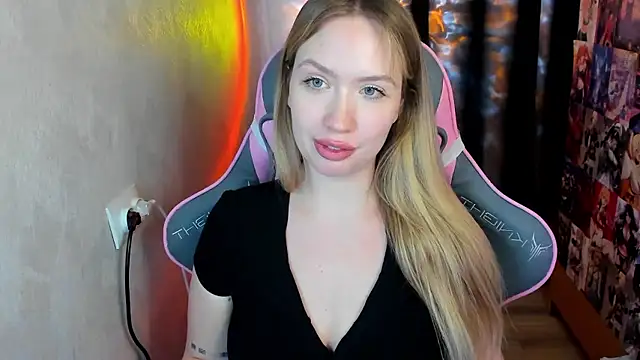 Snapshot of NicoleRiccii chatting on 01-10-26, 08:43 NicoleRiccii online show from 01-10-26, 08:43