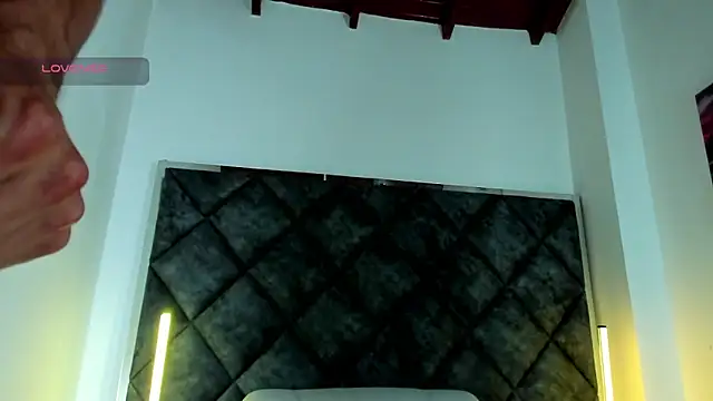 Dimitri Bass online show from 12-20-25, 07:10