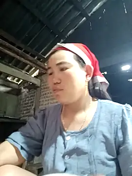 Snapshot of jienrrr chatting on 09-09-25, 04:12 jienrrr online show from 09-09-25, 04:12