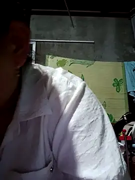 Snapshot of jienrrr chatting on 09-11-25, 03:01 jienrrr online show from 09-11-25, 03:01