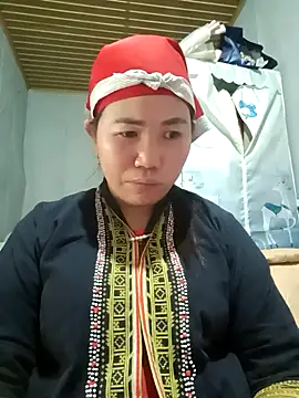 Snapshot of jienrrr chatting on 10-19-25, 05:30 jienrrr online show from 10-19-25, 05:30