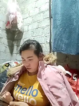 Snapshot of jienrrr chatting on 11-03-25, 01:34 jienrrr online show from 11-03-25, 01:34