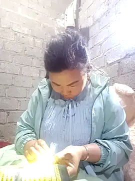 Snapshot of jienrrr chatting on 11-12-25, 12:49 jienrrr online show from 11-12-25, 12:49