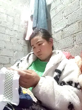 Snapshot of jienrrr chatting on 11-26-25, 01:56 jienrrr online show from 11-26-25, 01:56