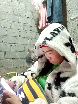 Snapshot of jienrrr chatting on 11-28-25, 02:09 jienrrr online show from 11-28-25, 02:09