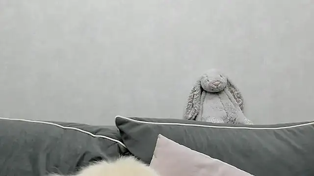 Sarah keyy online show from 01-10-26, 07:37