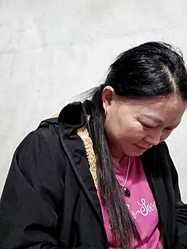 yoowwmr online show from 11-19-25, 02:00