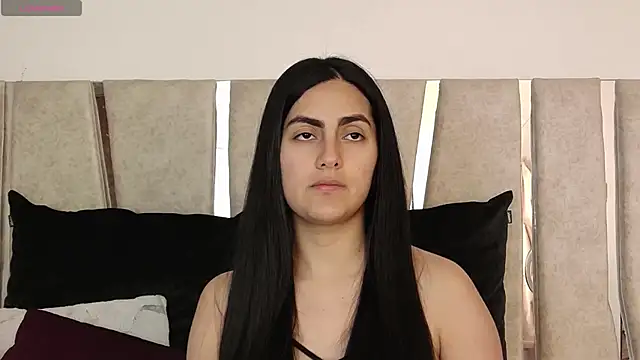 Snapshot of CamiJone chatting on 12-02-25, 11:34 CamiJone online show from 12-02-25, 11:34