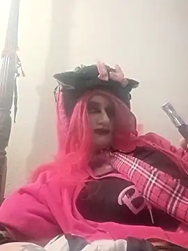 BambiBoo23 online show from 06-18-26, 05:17