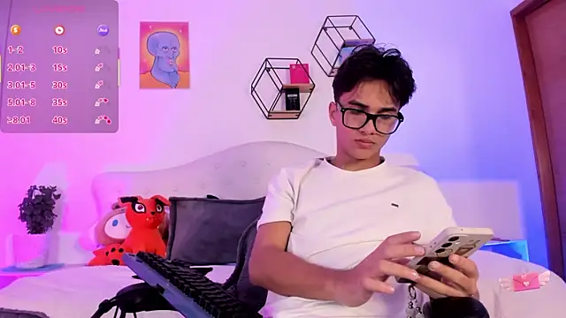 jin luna online show from 10-30-25, 12:39