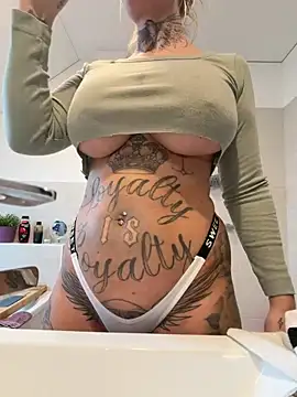 Snapshot of Jasmina-Joy chatting on 01-06-26, 10:08 Jasmina-Joy online show from 01-06-26, 10:08