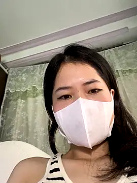 Bonbonnn 99 online show from 10-18-25, 01:08