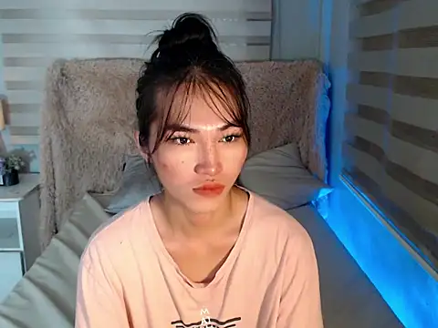 Snapshot of lovelychanel69xx chatting on 09-28-25, 10:37 lovelychanel69xx online show from 09-28-25, 10:37