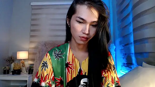 Snapshot of lovelychanel69xx chatting on 10-09-25, 10:41 lovelychanel69xx online show from 10-09-25, 10:41