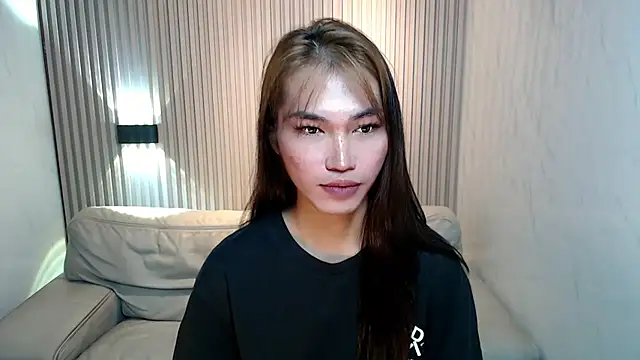 Snapshot of lovelychanel69xx chatting on 11-06-25, 11:15 lovelychanel69xx online show from 11-06-25, 11:15