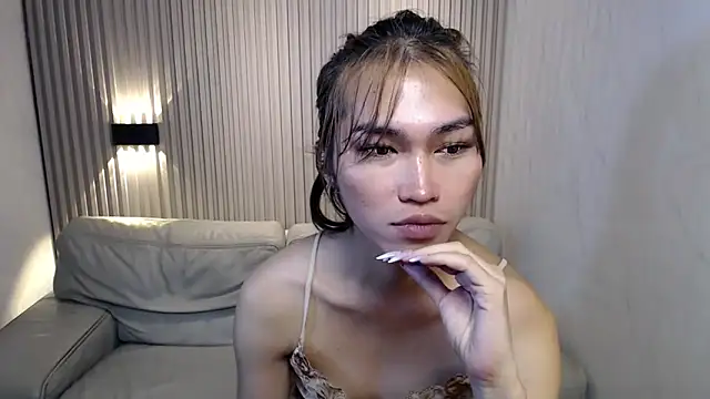 Snapshot of lovelychanel69xx chatting on 12-03-25, 10:30 lovelychanel69xx online show from 12-03-25, 10:30