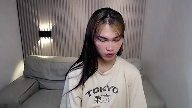 Snapshot of lovelychanel69xx chatting on 12-04-25, 10:29 lovelychanel69xx online show from 12-04-25, 10:29