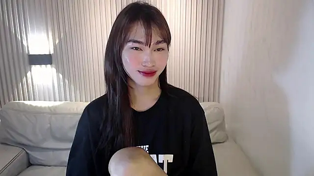 Snapshot of lovelychanel69xx chatting on 12-18-25, 01:22 lovelychanel69xx online show from 12-18-25, 01:22