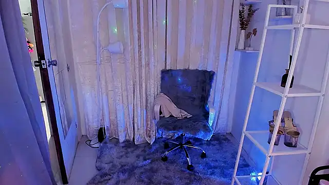 Snapshot of MS_VALERIA chatting on 09-22-25, 05:09 MS VALERIA online show from 09-22-25, 05:09