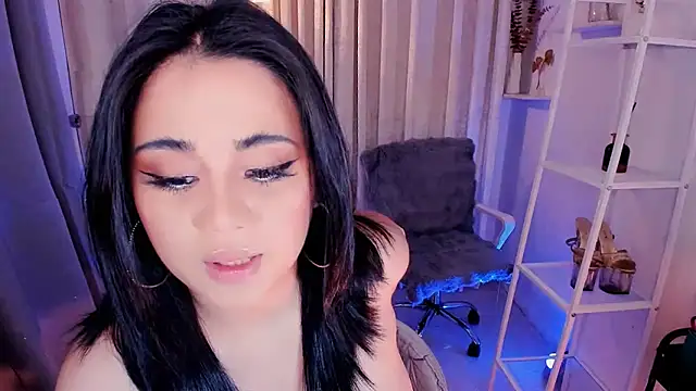 Snapshot of MS_VALERIA chatting on 09-24-25, 05:00 MS VALERIA online show from 09-24-25, 05:00