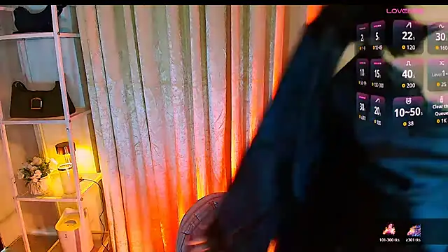 Snapshot of MS_VALERIA chatting on 11-24-25, 06:13 MS VALERIA online show from 11-24-25, 06:13