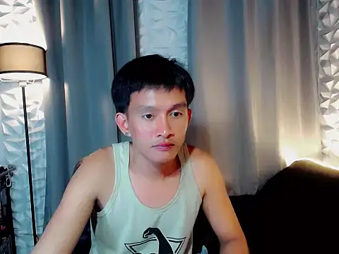 Snapshot of prince_elaijah chatting on 03-08-26, 12:53 prince elaijah online show from 03-08-26, 12:53