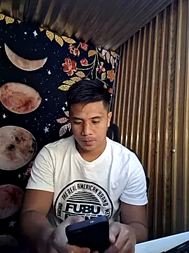 mr dave online show from 12-18-25, 01:28