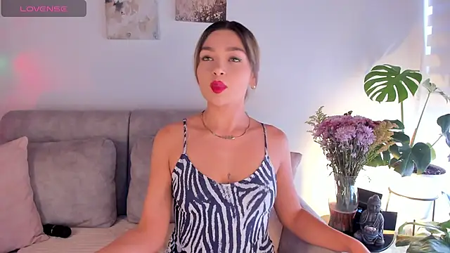 Estrer collins online show from 09-15-25, 08:20