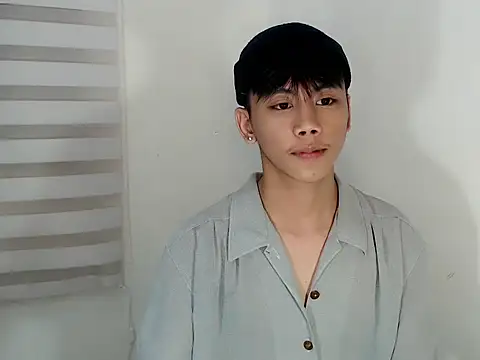 ynotyu online show from 10-17-25, 03:36