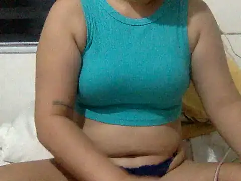yummy mia online show from 06-16-26, 10:18