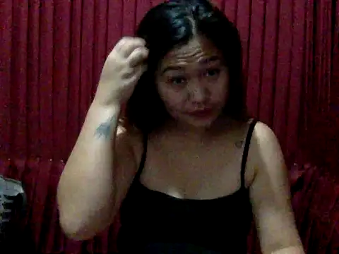 yummy mia online show from 07-14-26, 01:39