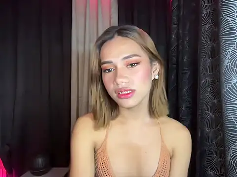 Lovelynikki03 online show from 11-30-25, 06:23