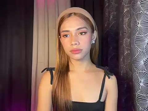 Snapshot of Lovelynikki03 chatting on 01-19-26, 04:22 Lovelynikki03 online show from 01-19-26, 04:22