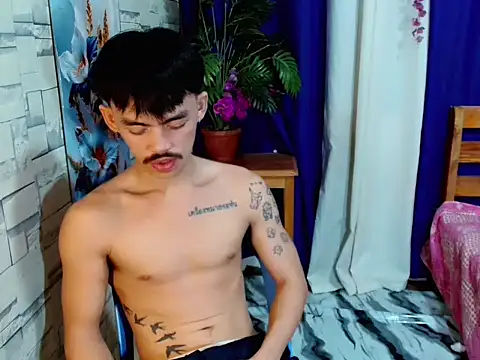 urhunky boy online show from 07-23-26, 03:37