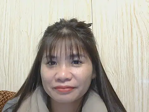 Snapshot of Ori299 chatting on 01-10-26, 06:37 Ori299 online show from 01-10-26, 06:37