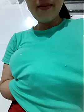 Shiny Babe online show from 02-28-26, 06:25