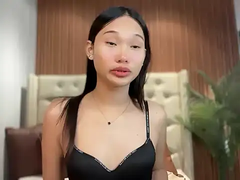 Snapshot of universal_slutt chatting on 02-03-26, 05:40 universal slutt online show from 02-03-26, 05:40