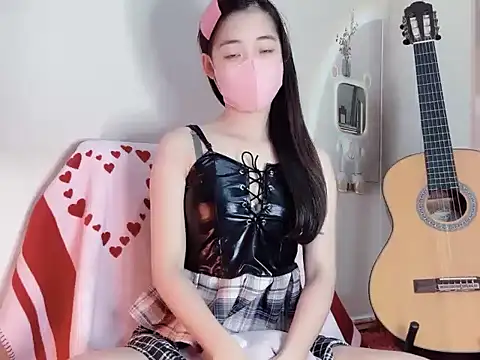 Snapshot of _KiuAnh_22 chatting on 02-04-26, 03:12 KiuAnh 22 online show from 02-04-26, 03:12