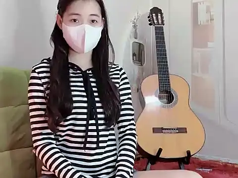 Snapshot of _KiuAnh_22 chatting on 02-11-26, 03:00 KiuAnh 22 online show from 02-11-26, 03:00