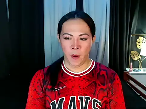 Snapshot of _Carmilla chatting on 09-09-25, 11:54 Carmilla online show from 09-09-25, 11:54