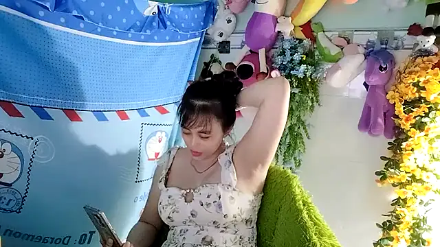 emgaixinhngoan online show from 11-16-25, 03:56