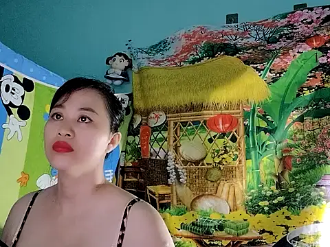 Snapshot of emgaixinhngoan chatting on 02-08-26, 03:37 emgaixinhngoan online show from 02-08-26, 03:37