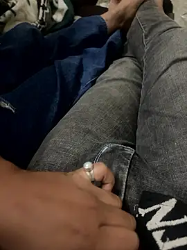 Snapshot of teenagers1sex chatting on 01-08-26, 11:01 teenagers1sex online show from 01-08-26, 11:01