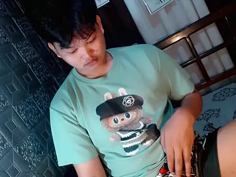 Reynelcock online show from 10-07-25, 10:51